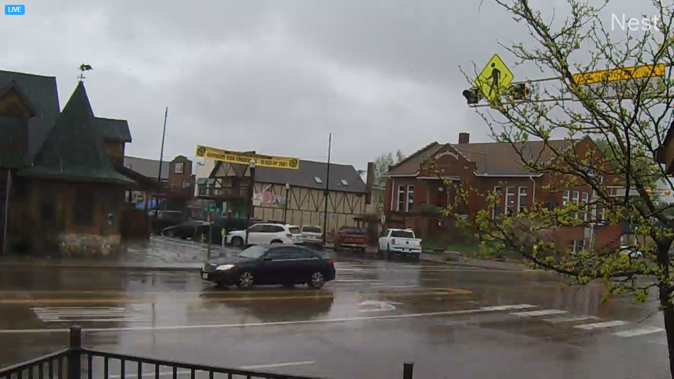 Hayward, Wisconsin Live Webcam – Main Street
