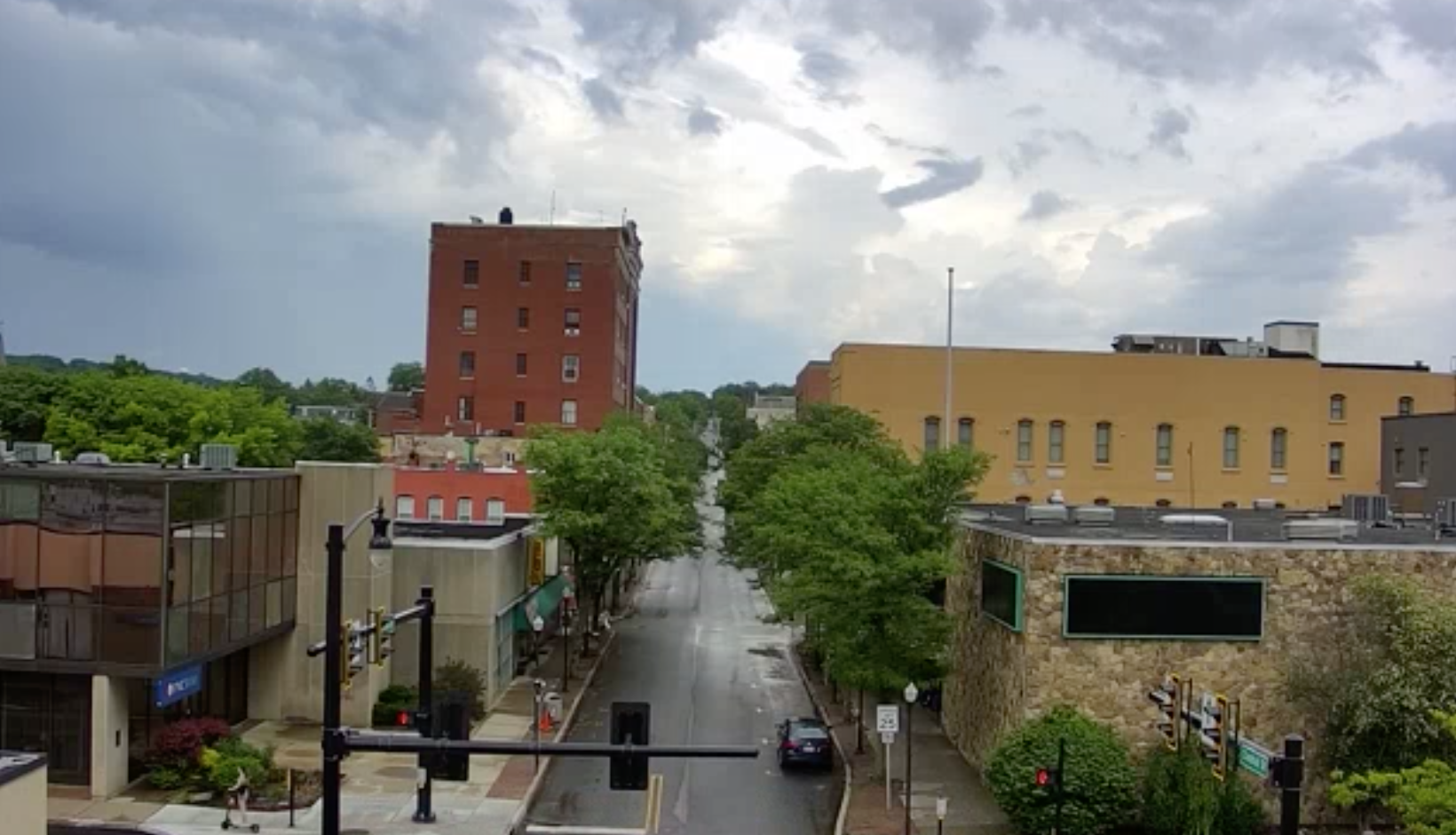 Live Meadville, Pennsylvania Webcam – Downtown Mall