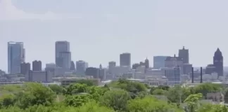Milwaukee, Wisconsin Live City Skyline Webcam New