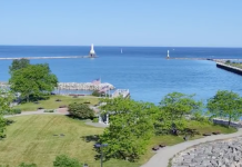 Live Port Washington, Wisconsin Webcam