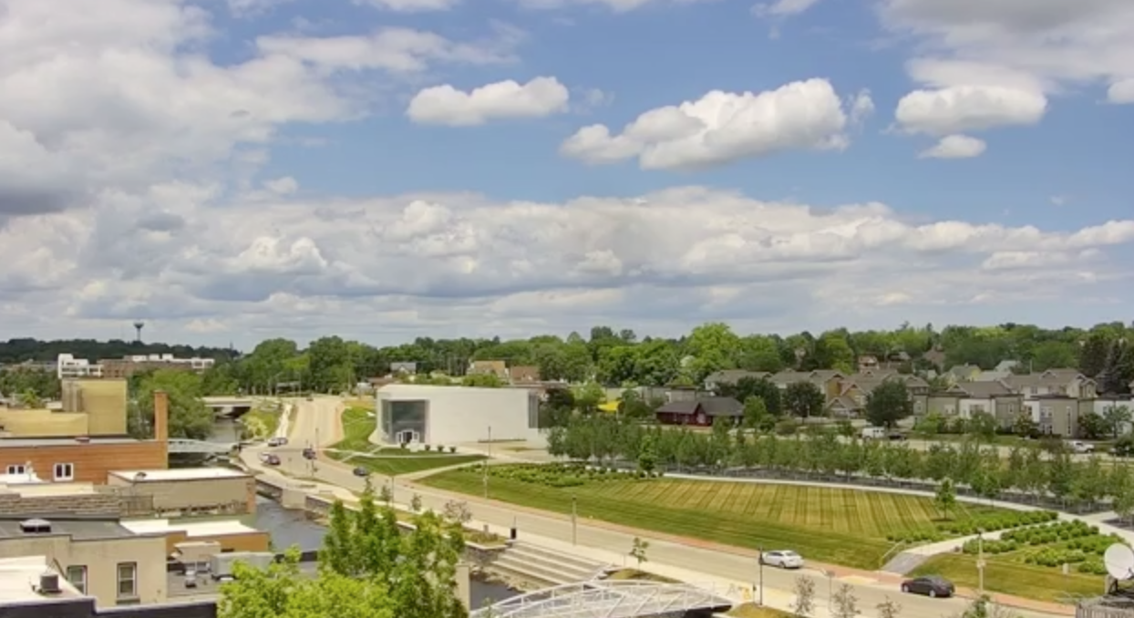 Downtown West Bend, Wisconsin Live Webcam | Video