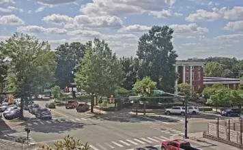 Cookeville, Tennessee Live Traffic Webcam New At E Spring Street