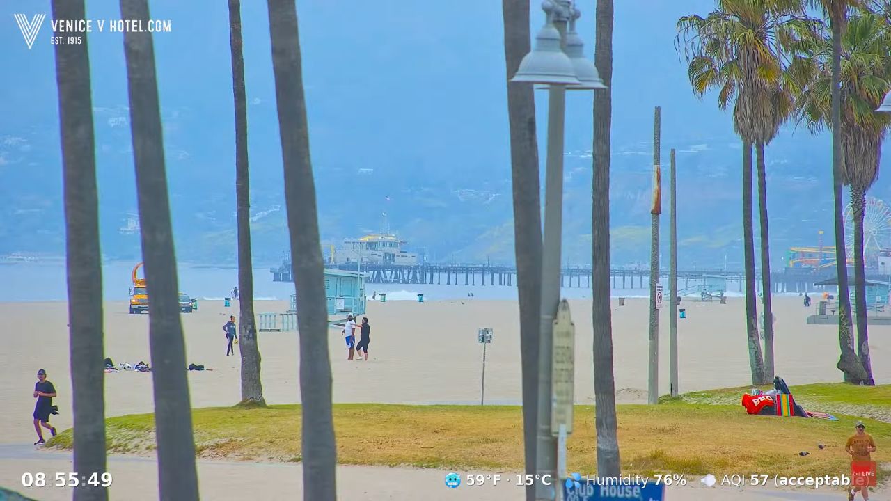Venice Beach Live Webcam Boardwalk Area – California, USA