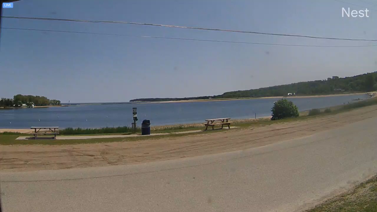 Grand Marais, Michigan Live Webcam