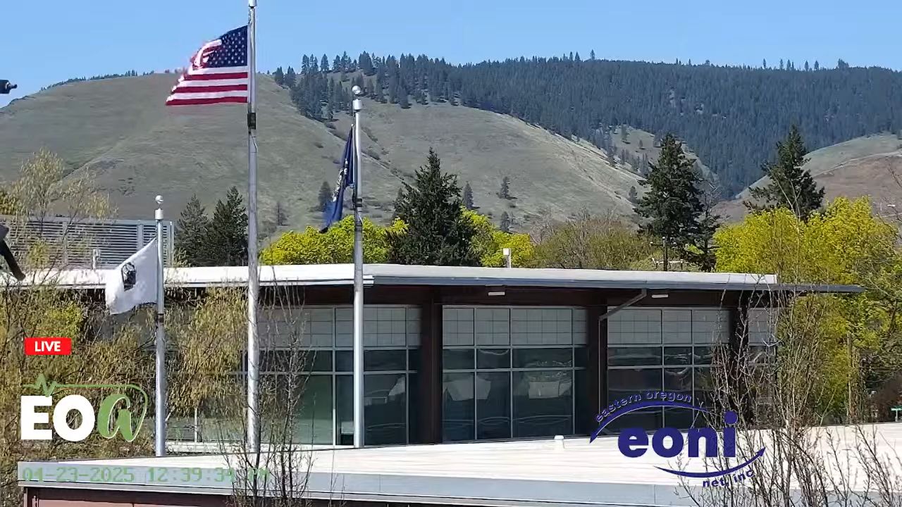 Live Webcam La Grande, Oregon Downtown