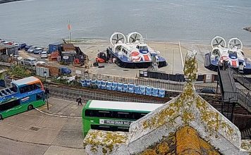 Ryde Pier Head Railway Station Live Webcam - Isle Of Wight