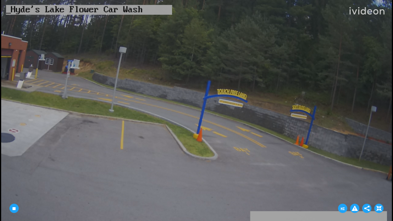 Hyde’s Lake Flower Car Wash Lake Placid, New York