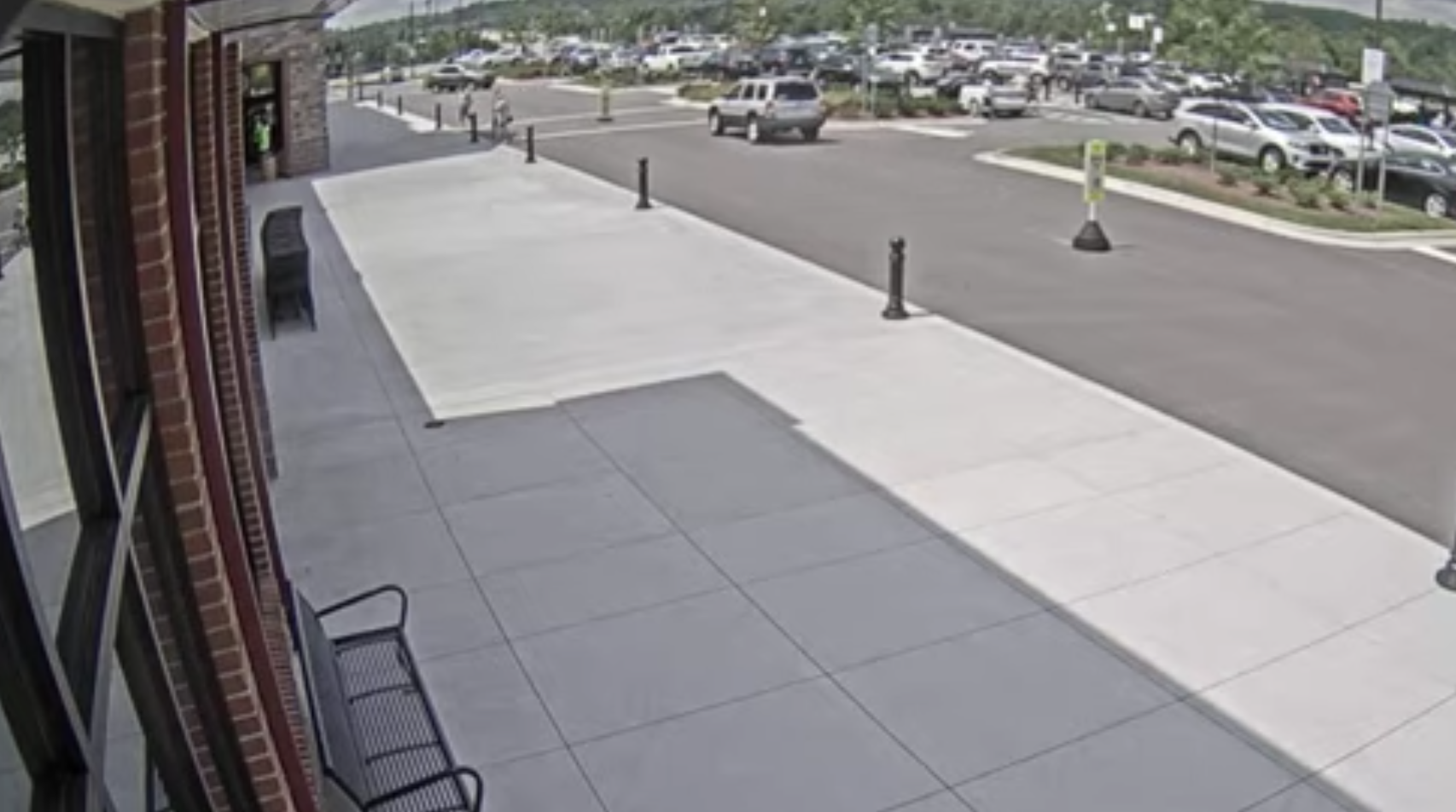 Wegmans Live Webcam – Wake Forest, North Carolina