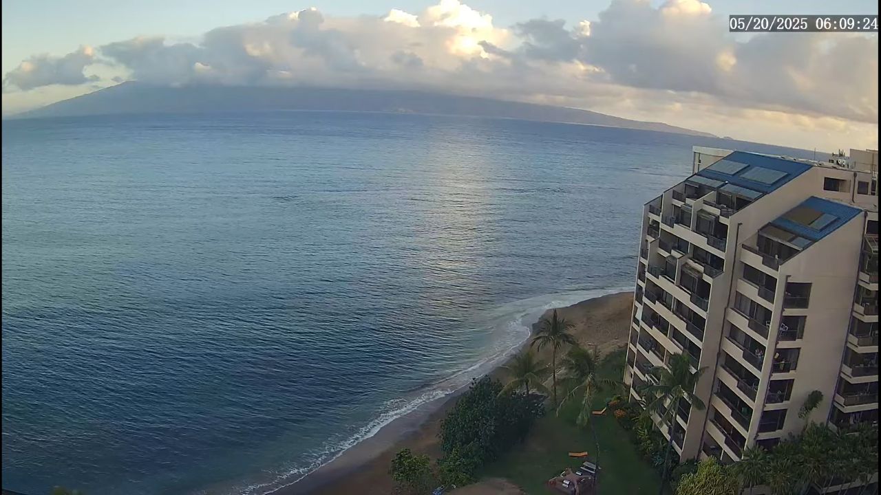 Lahaina, Maui Live Webcam – Kahana Village