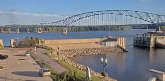 Port Of Dubuque, Iowa Live Webcam New Julien Dubuque Bridge