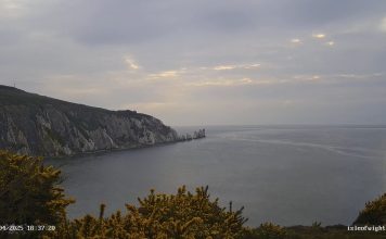 Alum Bay Webcam - The Needles - Isle Of Wight, England