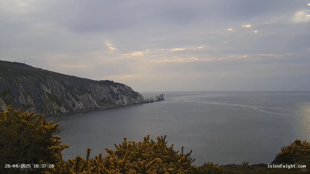 Alum Bay Webcam – The Needles – Isle of Wight, England