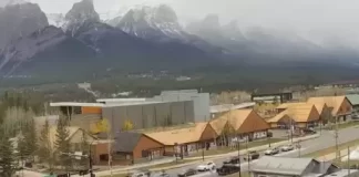 The Shops Of Canmore-bow Valley Live Webcam Alberta, Canada New