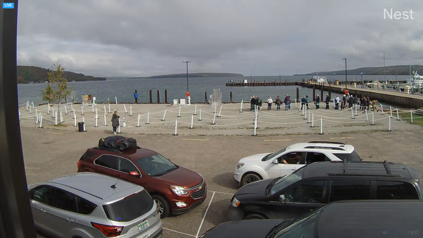 Pictured Rocks Cruises Live Webcam new Munising, Michigan, USA