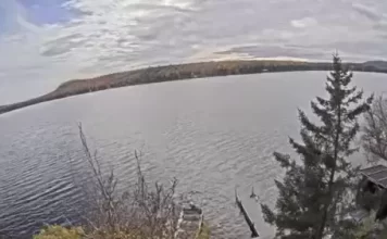 Pittsburg Lake Live Webcam In New Hampshire, Usa