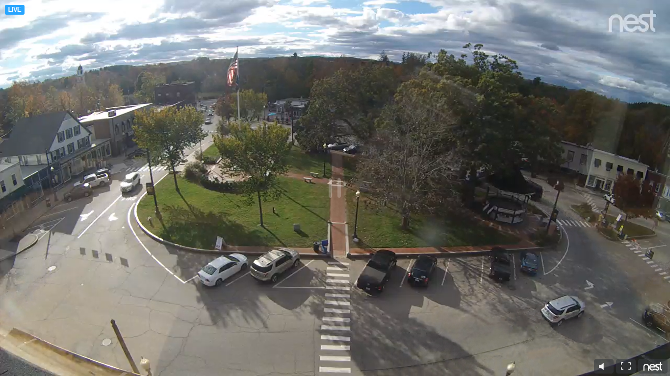 Milford Webcam Town Square | New Hampshire