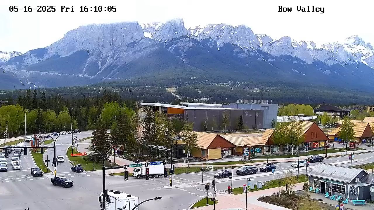 The Shops of Canmore-Bow Valley Live Webcam Alberta, Canada
