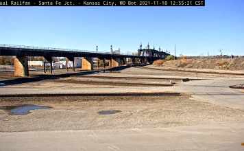 Kansas City, Missouri Weather Cam - Santa Fe Junction