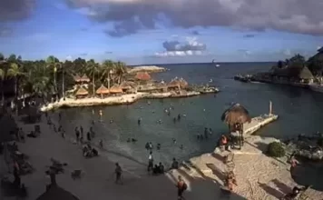 El Parque De Xcaret Live Webcam (xcaret Park)