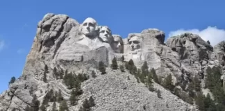 Mt Rushmore Webcam