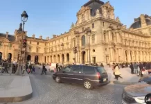 Louvre Museum Live Webcam Tour