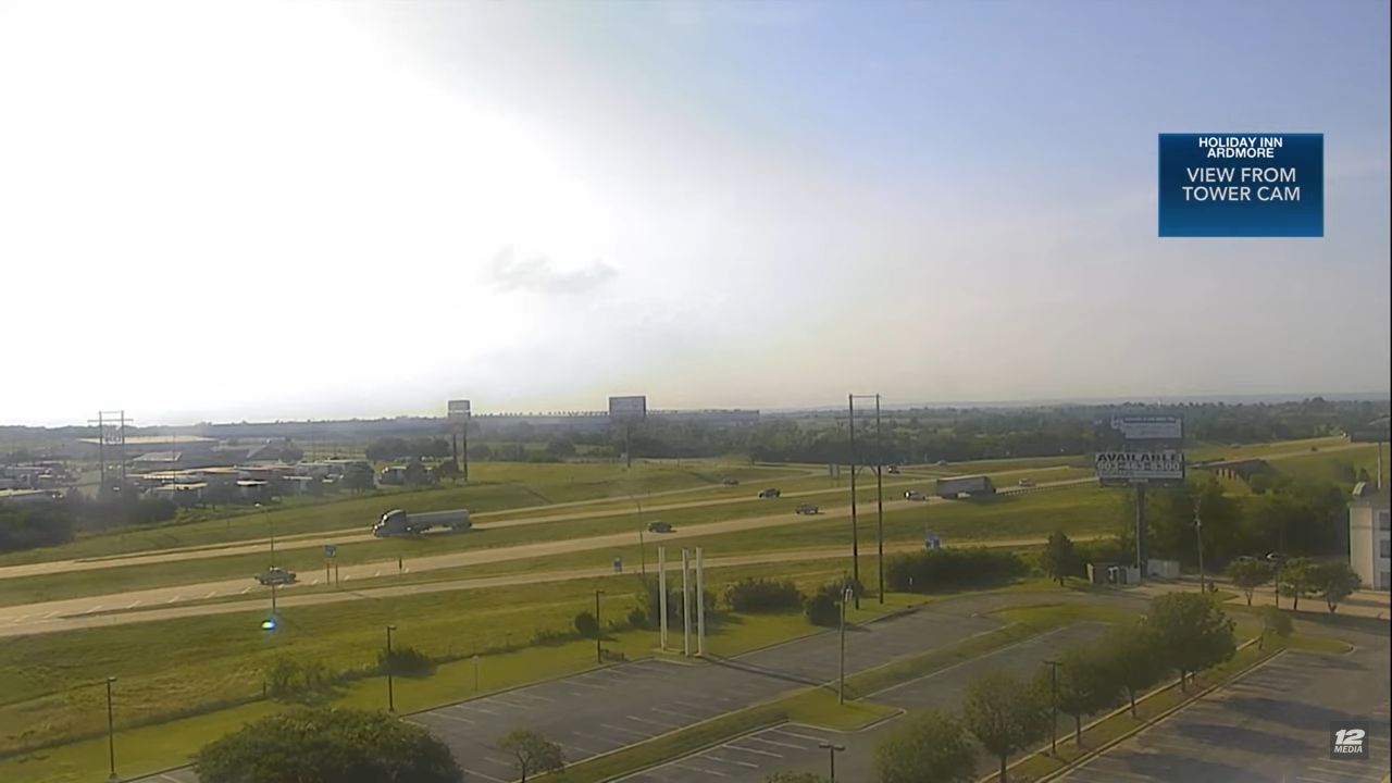 Live Webcam Holiday Inn I-35 Ardmore, Oklahoma, USA