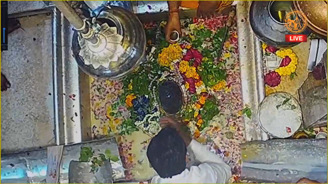 Kashi Vishwanath Temple Live Webcam, Varanasi, India