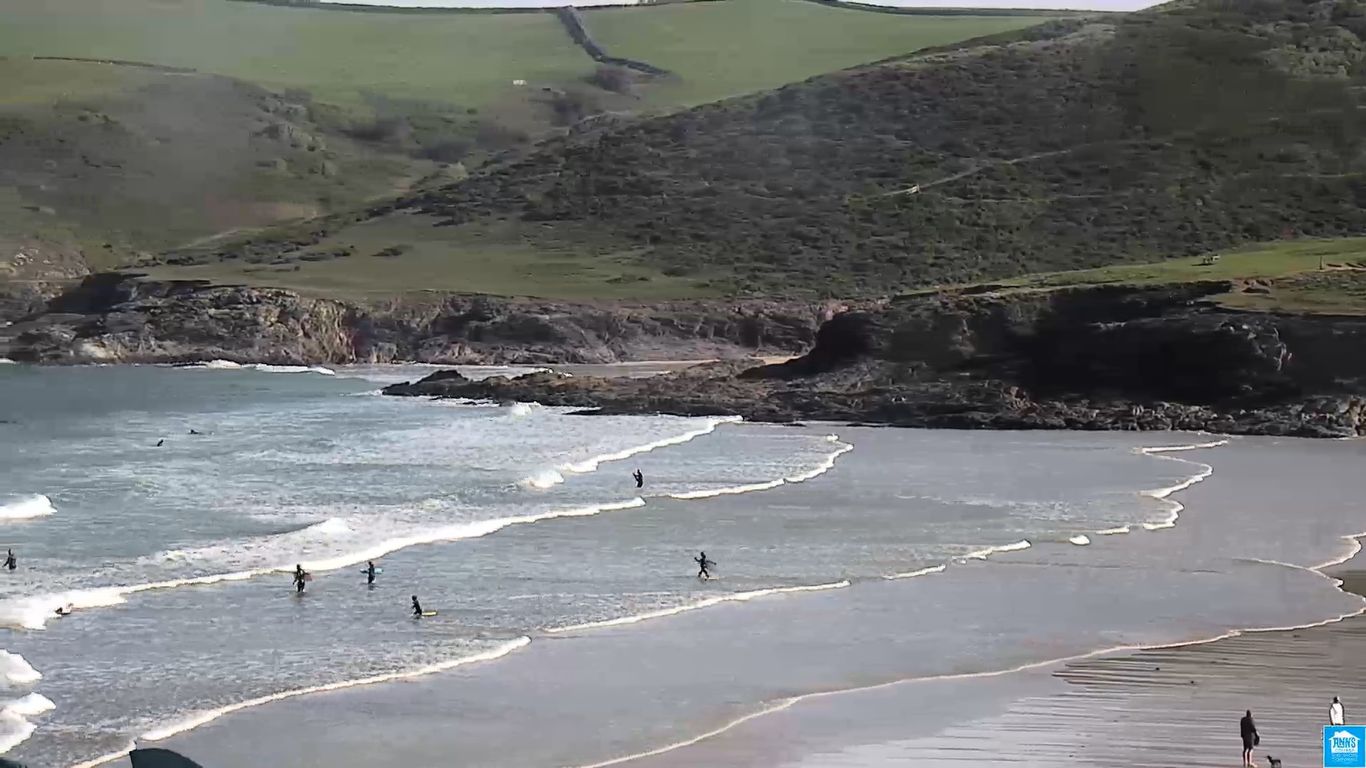Polzeath Webcam | UK | Live Beach Video in Real Time