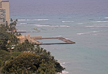 Waikiki Beach Marriott Resort & Spa Webcam