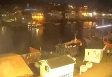 Whitby Webcam | Whitby Harbour, England | 199 Steps