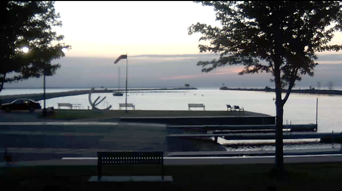 Oconto Harbor Cam | River | Live HD Video – Wisconsin