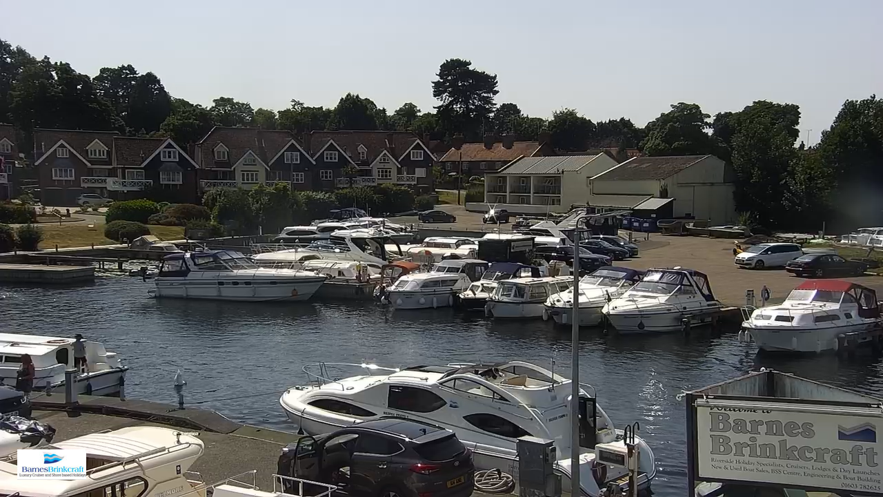 Horning Webcam, Barnes Brinkcraft – Norwich, England