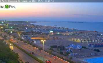 Webcam Sottomarina, Chioggia Italy - Live Hd Video