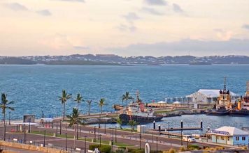Port Of Bermuda Live Webcam | King's Wharf