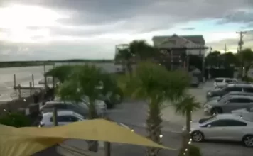 Boathouse At Breach Inlet