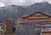 Skis Resort Live Streaming Mountains