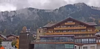 Skis Resort Live Streaming Mountains