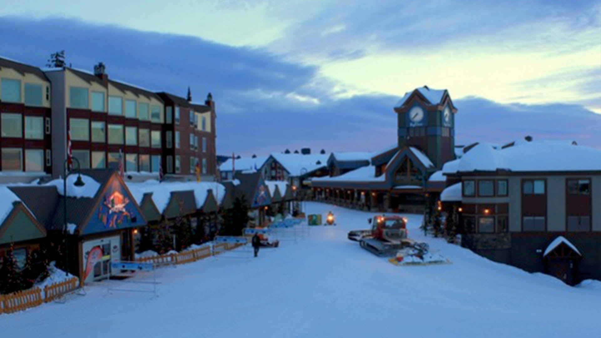 Big White Webcam Kelowna, BC, Canada