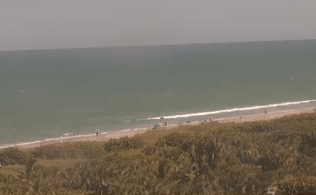 Hampton Inn Cocoa Beach Webcam