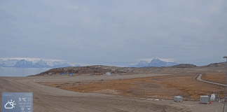 Qaarsut Airport, Greenland