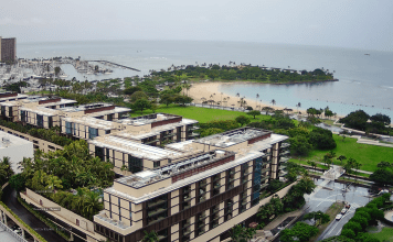 Ala Moana Surf Cam