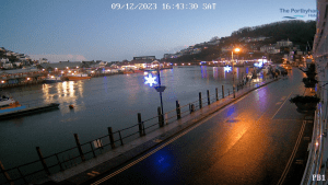 Webcams In Looe - The Portbyhan Hotel - Harbour | Cornwall
