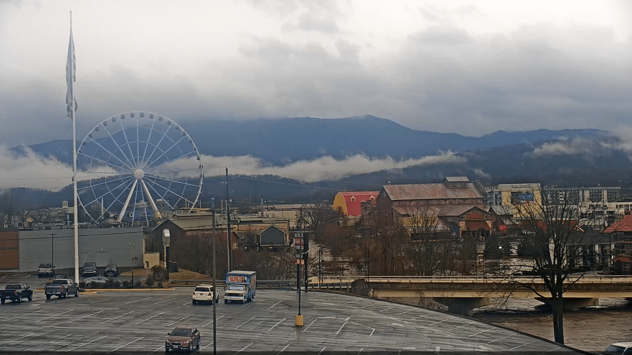 The Great Smoky Mountain Wheel Live Webcam, Pigeon Forge TN