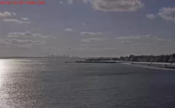Mission On The Bay Live Webcam - Swampscott, Ma