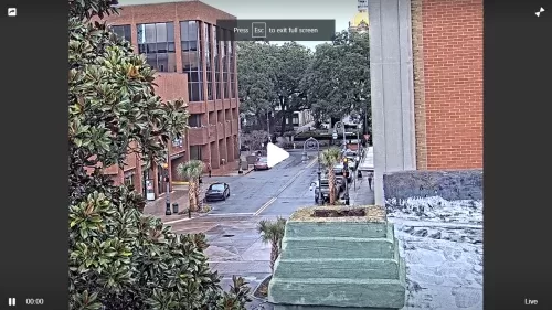 Wright Square Live Webcam New In Savannah, Georgia