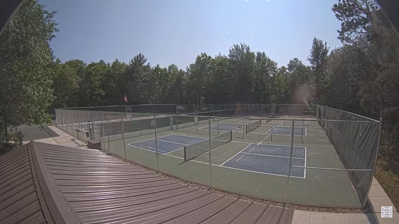Pentwater Webcam Michigan | Pickleball Courts | Live Video