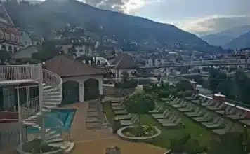 Webcam Ortisei | Cavallino Blanco Garden | Italy