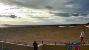 Wirral Webcam West Kirby Beach | Hilbre Island | Merseyside