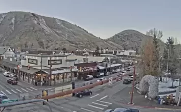 Jackson Hole Town Center Webcam - Live Video - Wyoming