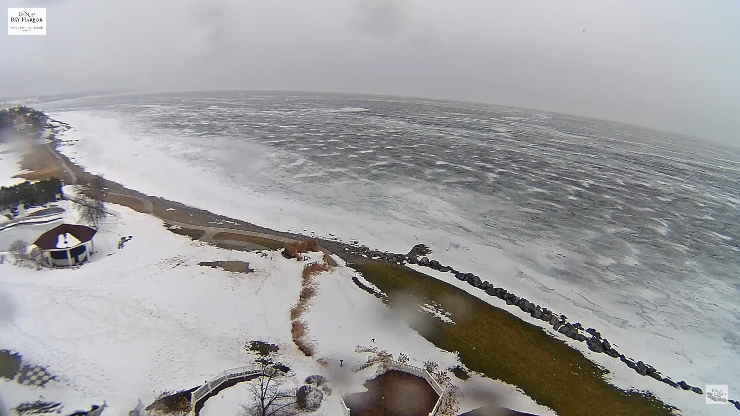 Inn At Bay Harbor Webcam – Little Traverse Bay